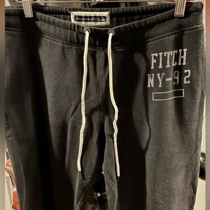 Black Abercrombie & Fitch sweatpants